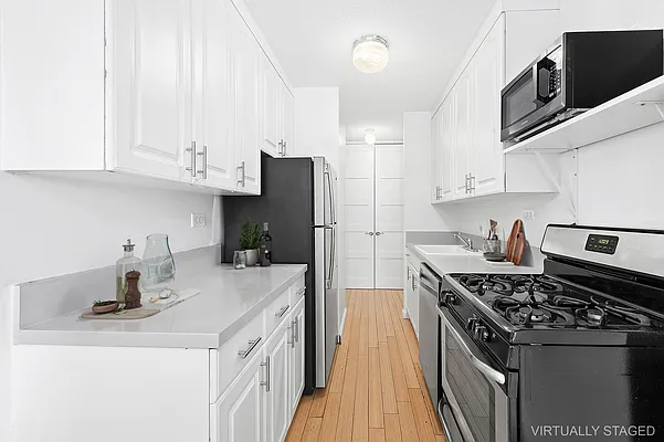 Rented by Corcoran | media 7