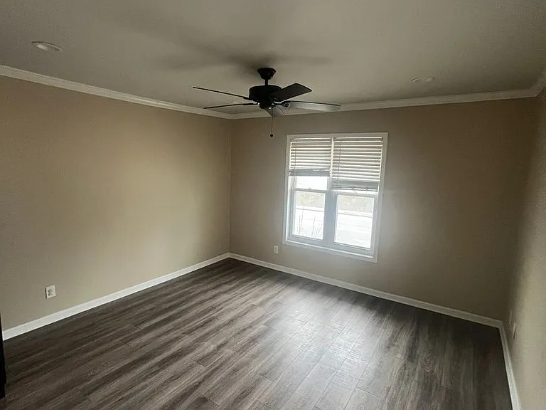 1006 Lake Ave — Photo 15