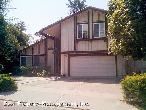 1st image of 306 Becado Dr