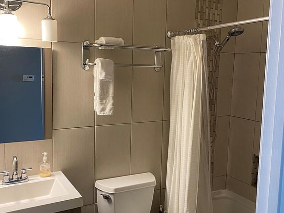 2nd image of 4225 Gibson Ave Floor 1