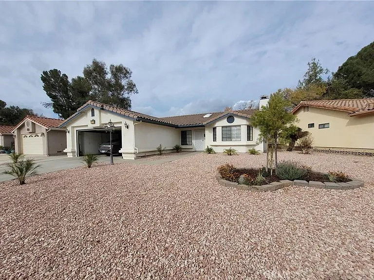 2624 Beech Tree St — Photo 22