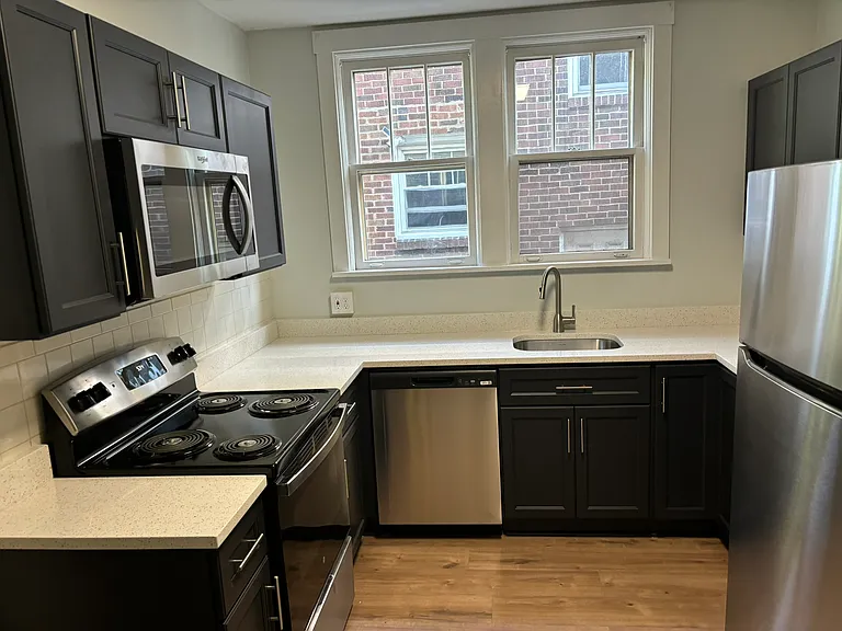 815 Woodworth Ave #1 — Photo 11