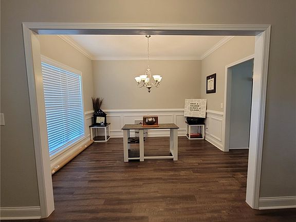3rd image of 1340 Lee Road 260