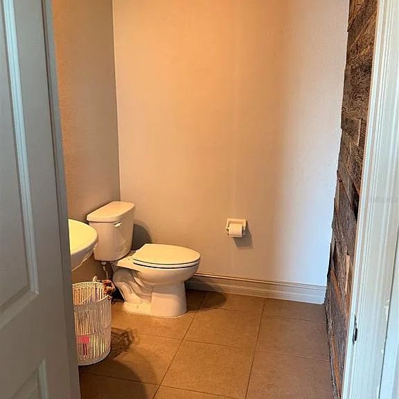 7623 Tuscan Bay Cir — Photo 12