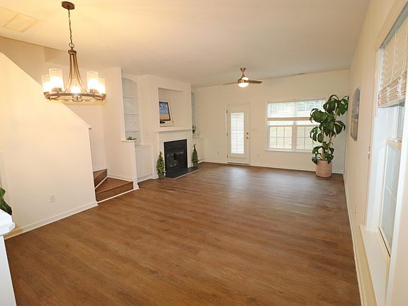 5th image of 2332 Persimmon Ridge Dr
