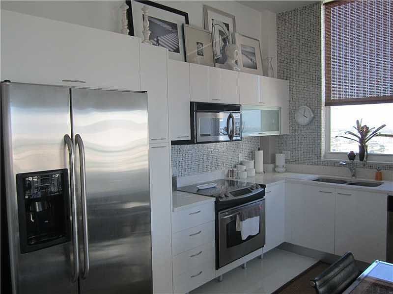 1st image of 133 NE 2nd Ave APT 2512