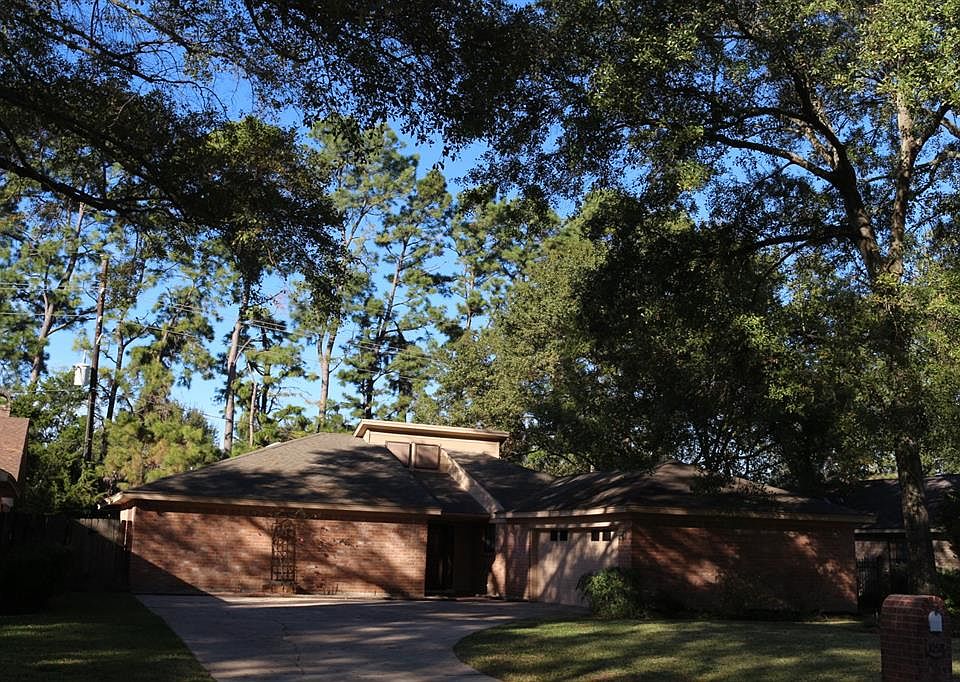 1st image of 10518 Greencreek Dr