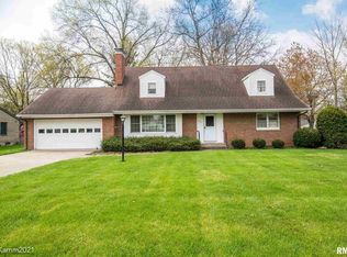 802 Eldridge St, Washington, IL 61571
