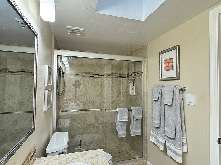 15020 N 40th St #19 — Photo 23