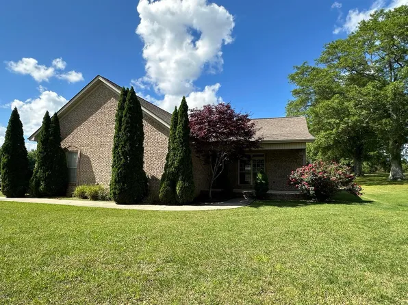 211 County Road 426, Killen, AL 35645