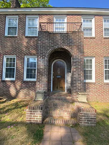 715-717 Sims Ave Photo 1