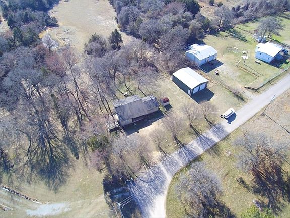 4th image of 9 Dogwood Ln