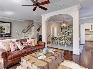 1976 Indiana St, Houston, TX 77019