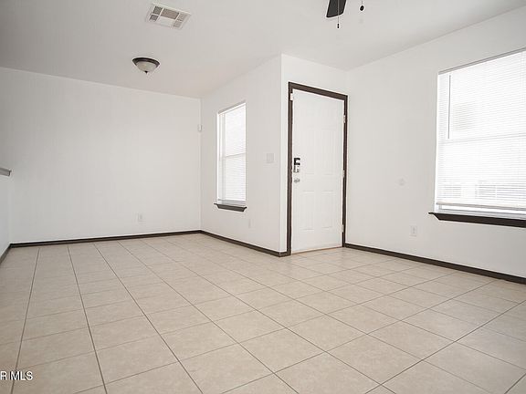 3rd image of 8489 Roseway Dr #A