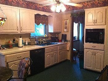 4th image of 22850 Laramie Dr