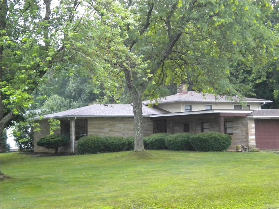 1st image of 1150 Royal Ct NE