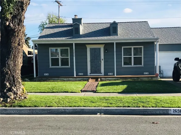 2656 E 220th St, Carson, CA 90810