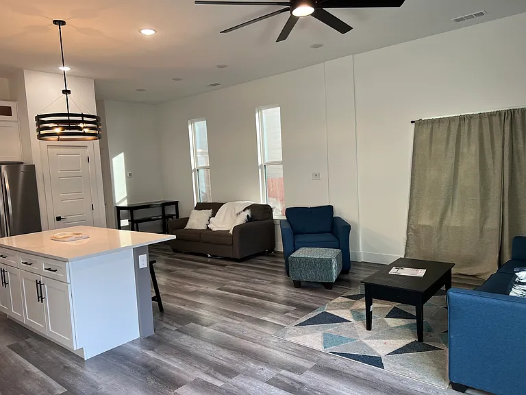 4531 Philip Ave — Photo 13