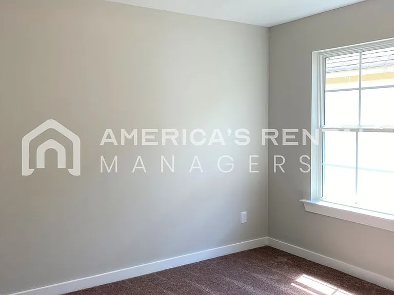 216 Creek Run Way — Photo 18