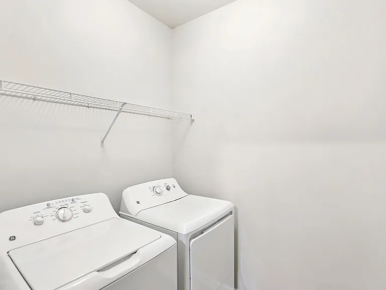 Wesley Kensington Apartments at Stonecrest — Photo 17