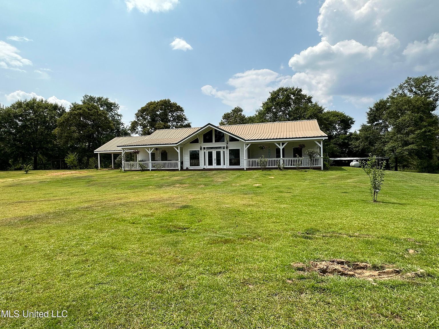 7 Colton Ln, Poplarville, MS 39470 | Zillow
