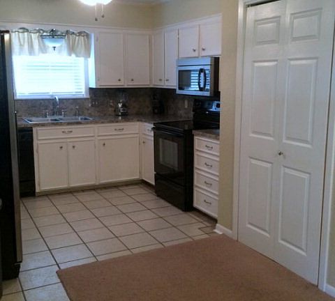 2nd image of 414 Antietam Dr