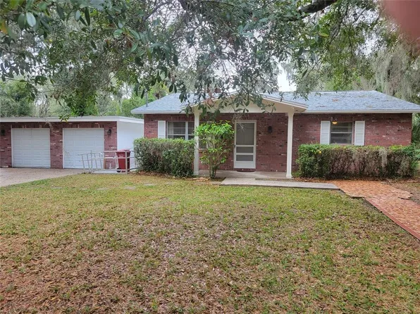 1004 W Cherry St, Plant City, FL 33563