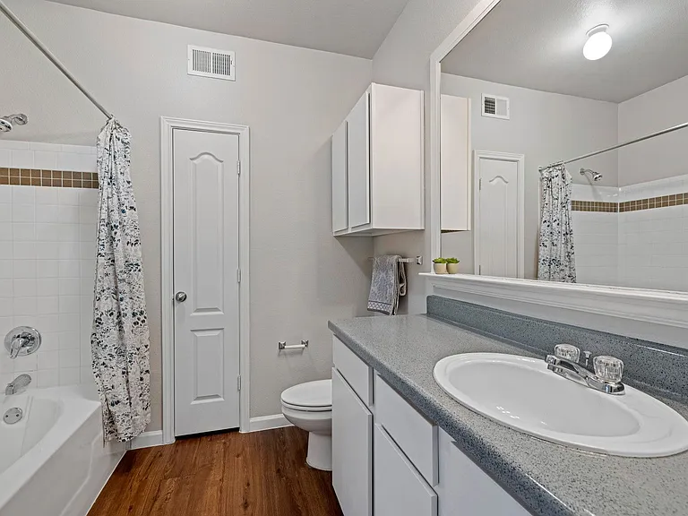 12820 N Lamar Blvd — Photo 31