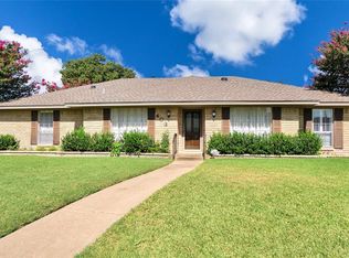 403 Coachlight Trl, Rockwall, TX 75087