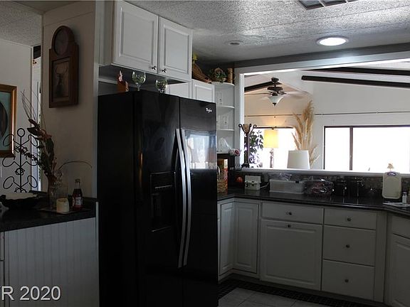 3rd image of 497 Lake Havasu Ln