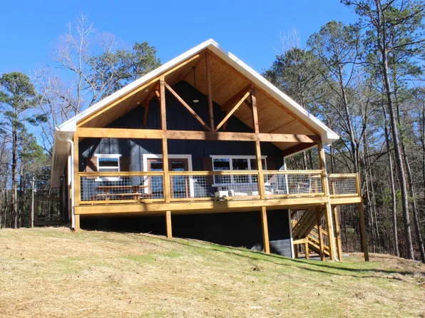 108 Riverview Ln, Sylacauga, AL 35151