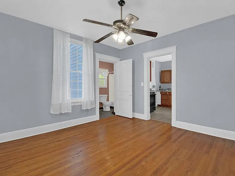 6148 Cedar Ave — Photo 7