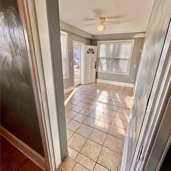 210 Pennsylvania Ave #1 — Photo 9