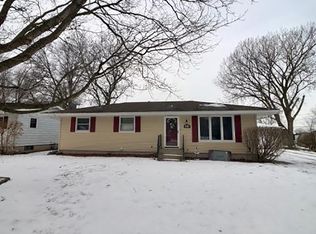 236 Oak St, Stillman Valley, IL 61084