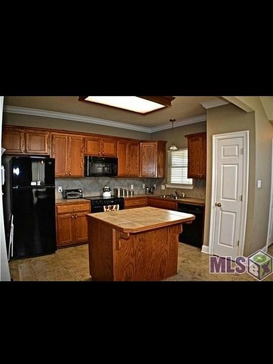 2nd image of 507 Oleana Dr