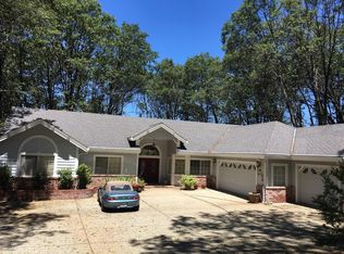 12966 Mink Ct, Grass Valley, CA 95945