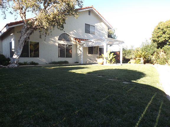 5th image of 25 Las Flores Dr