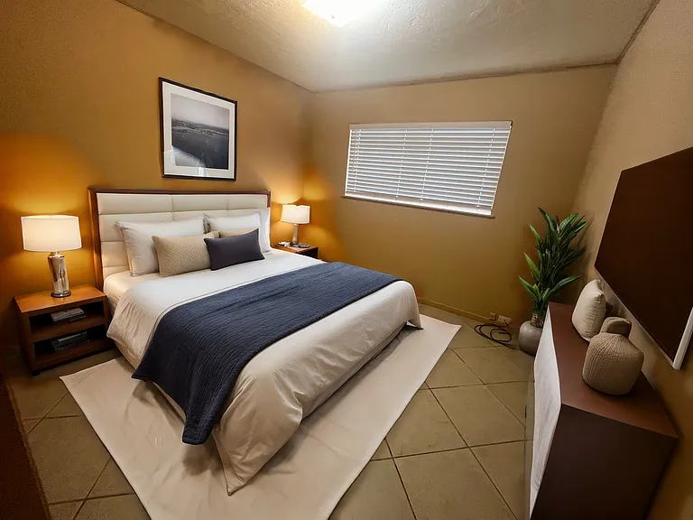 220 S 35th St #220 — Photo 4