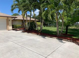 4061 SE Dixie Ross St, Stuart, FL 34997
