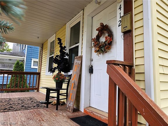 3rd image of 412 May Ave