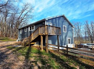 3911 Dogwood Ln #2, Riegelsville, PA 18077