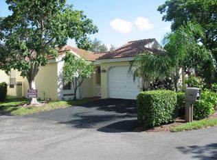 1467 Garden Rd, Weston, FL 33326