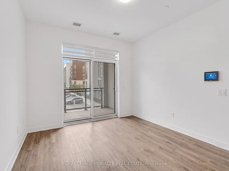460 Gordon Krantz Ave #209 — Photo 17