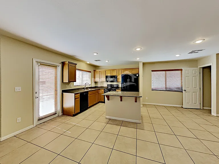 6489 Holyrod Park Ct — Photo 6