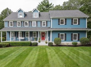 152 Manns Dr, Hanover, MA 02339