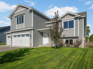 4142 Eaton Cir NE, Monticello, MN 55362
