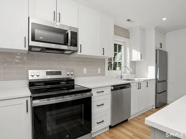 8 Benson Rd, Bethel, CT