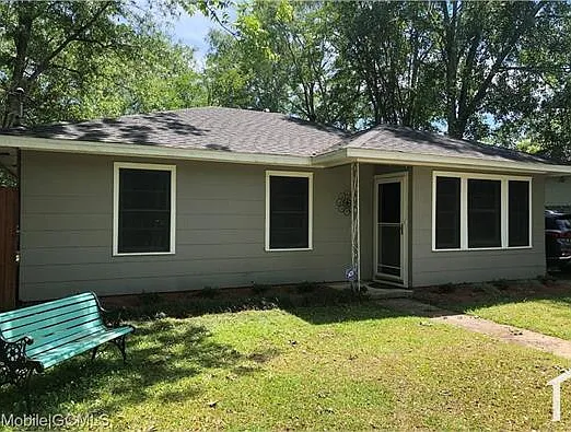 55 Thompson Blvd — Photo 17