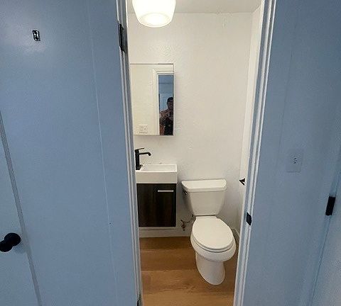 4th image of 108 Sycamore St