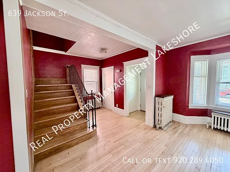 639 Jackson St — Photo 32